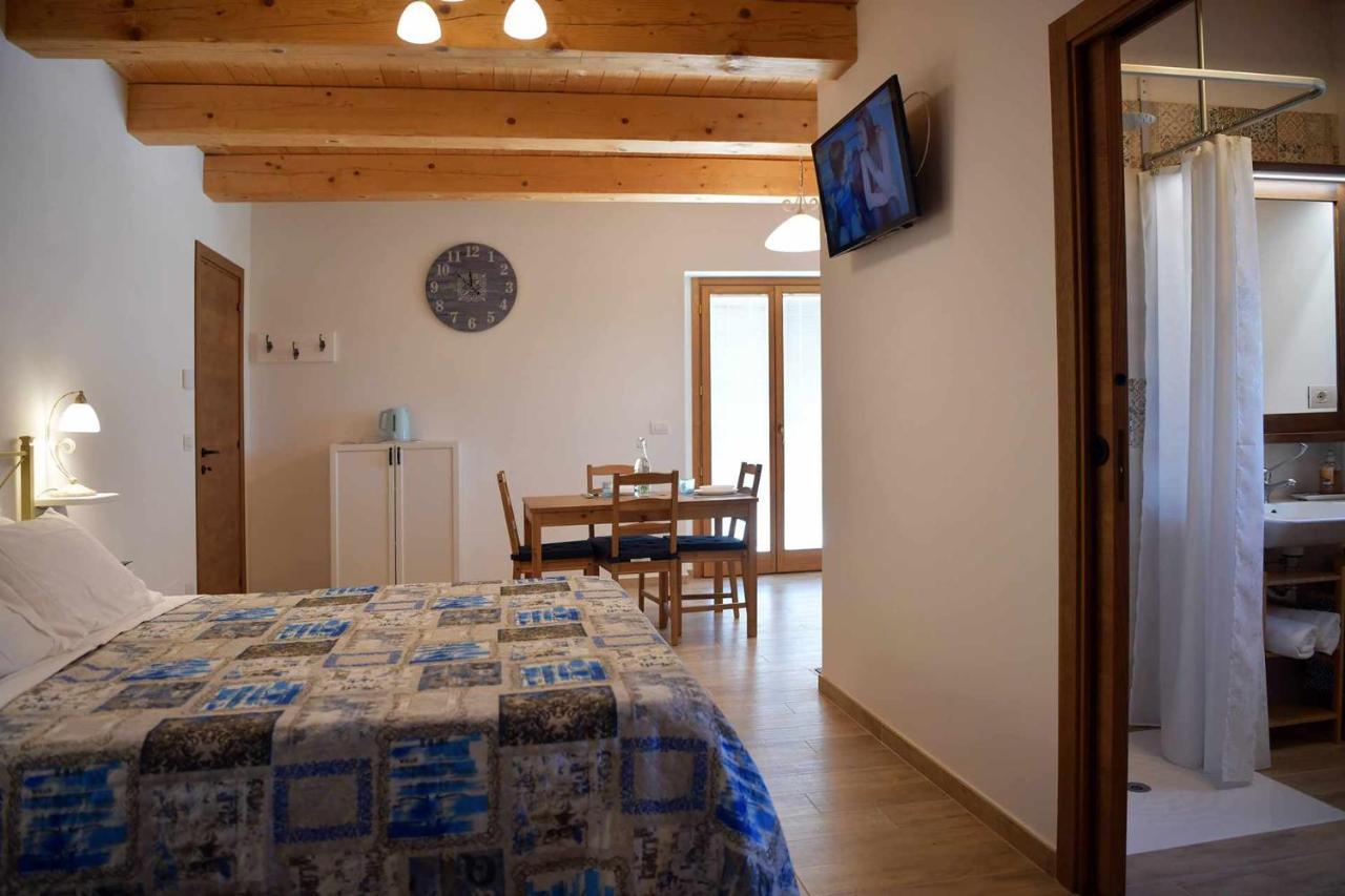 Casa Montefiore 13 Iris Lt Nella Tranquilla Campagna Marchigiana Ancona Buitenkant foto