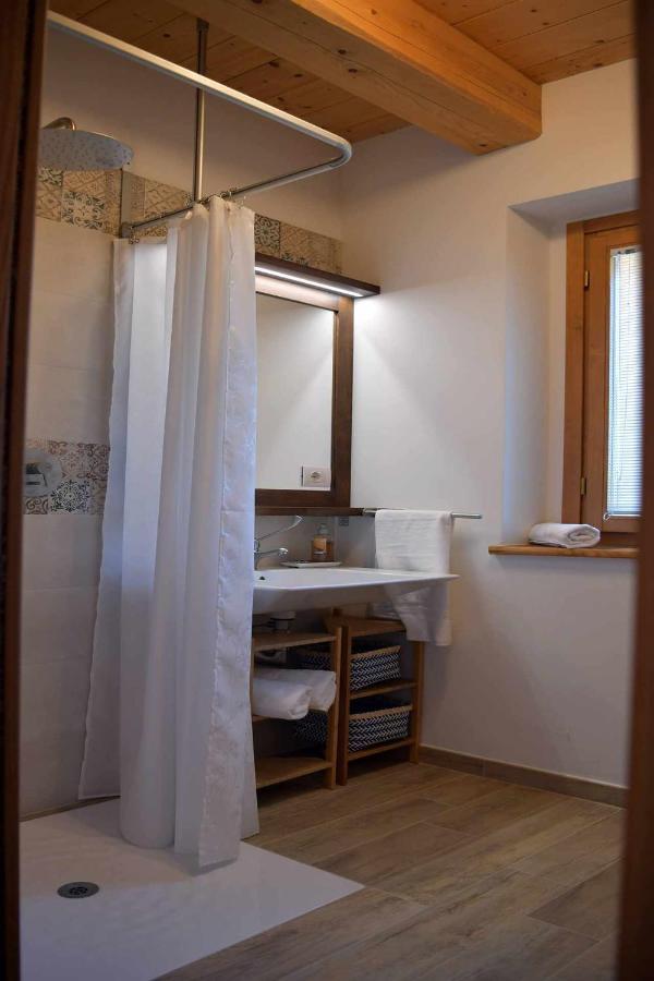 Casa Montefiore 13 Iris Lt Nella Tranquilla Campagna Marchigiana Ancona Buitenkant foto