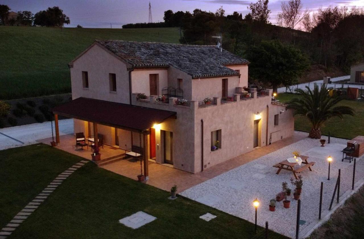 Casa Montefiore 13 Iris Lt Nella Tranquilla Campagna Marchigiana Ancona Buitenkant foto
