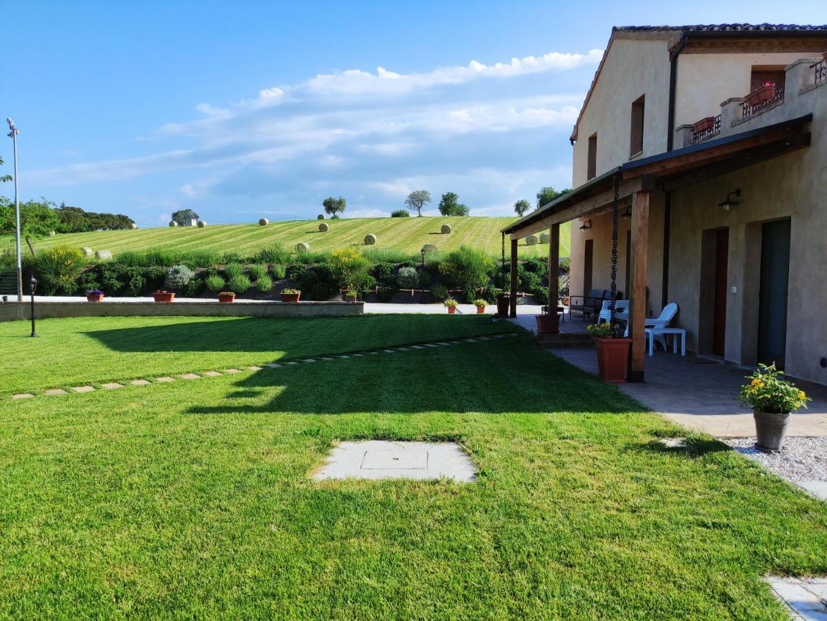 Casa Montefiore 13 Iris Lt Nella Tranquilla Campagna Marchigiana Ancona Buitenkant foto